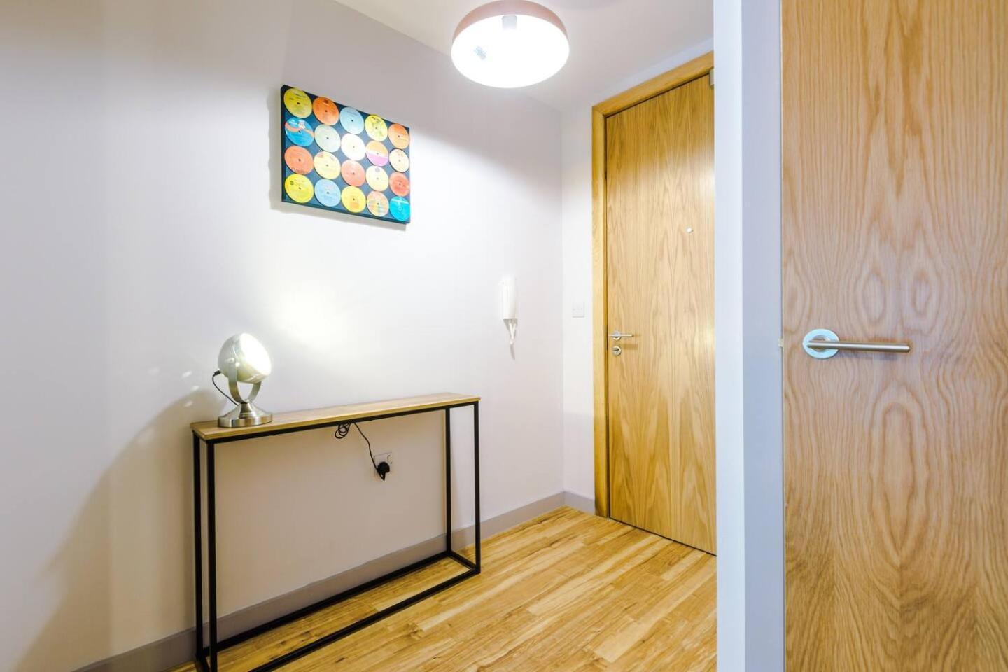 High Reviewed 1-Bed With Parking Central Location Liverpool Exterior photo