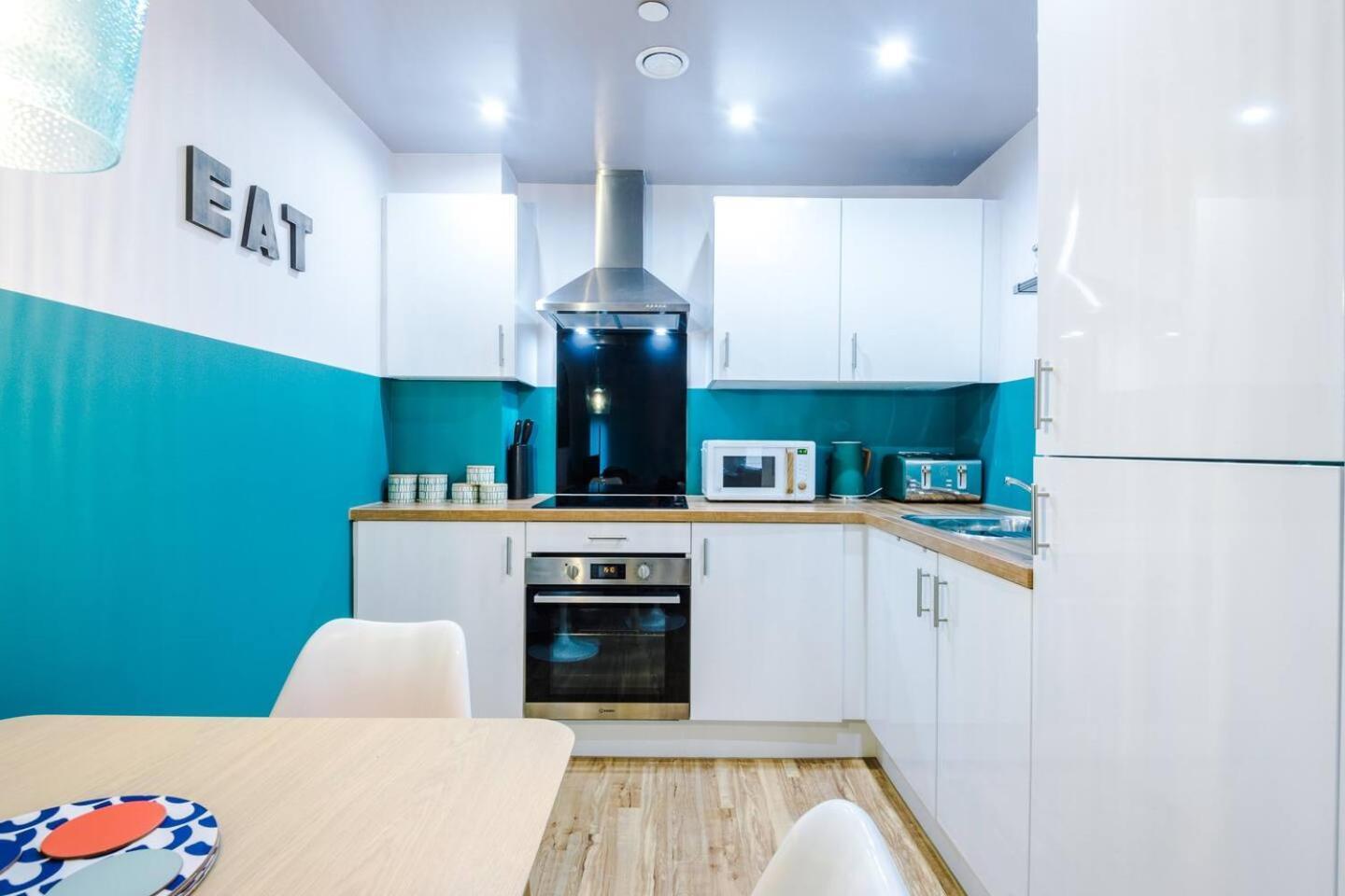 High Reviewed 1-Bed With Parking Central Location Liverpool Exterior photo