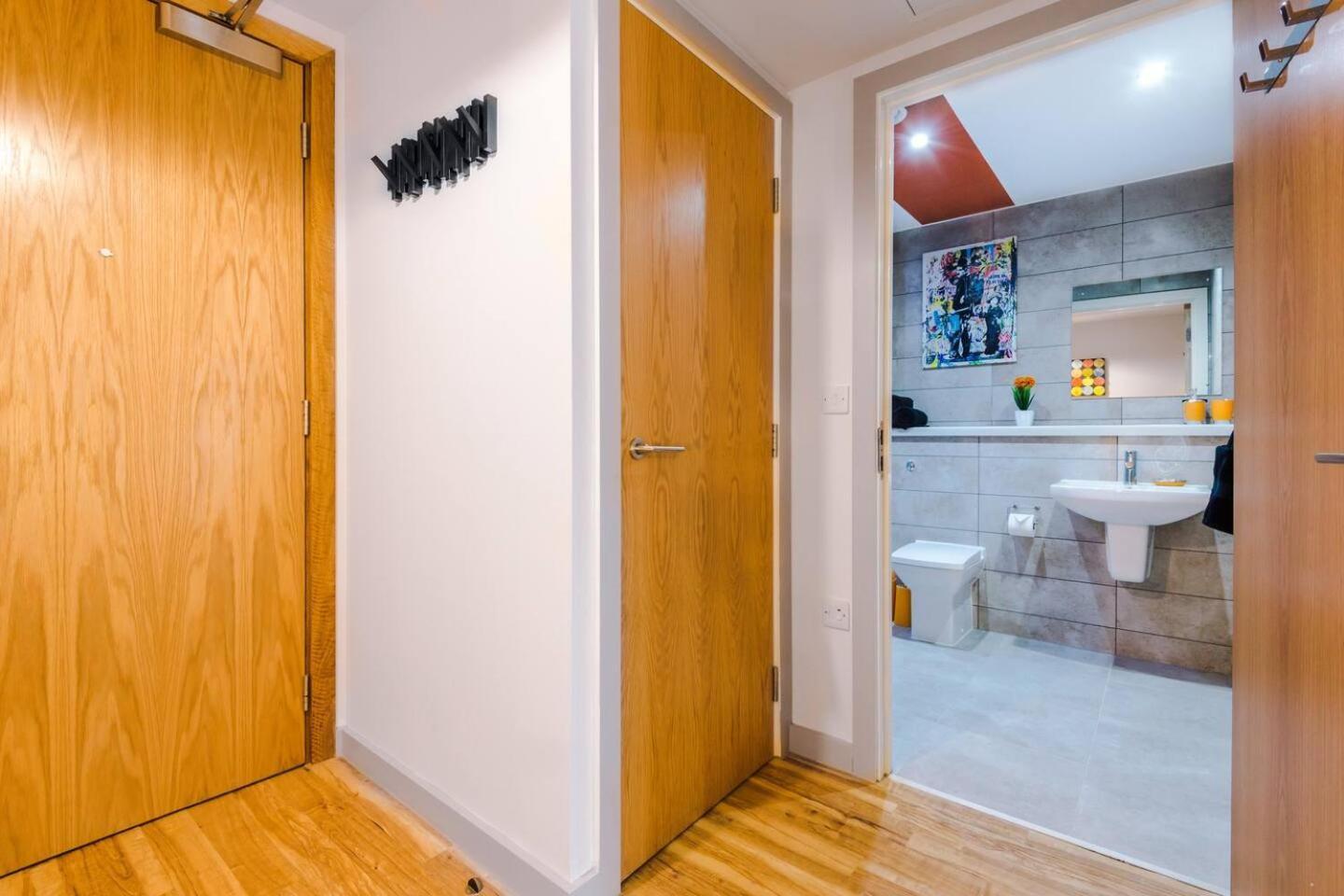 High Reviewed 1-Bed With Parking Central Location Liverpool Exterior photo